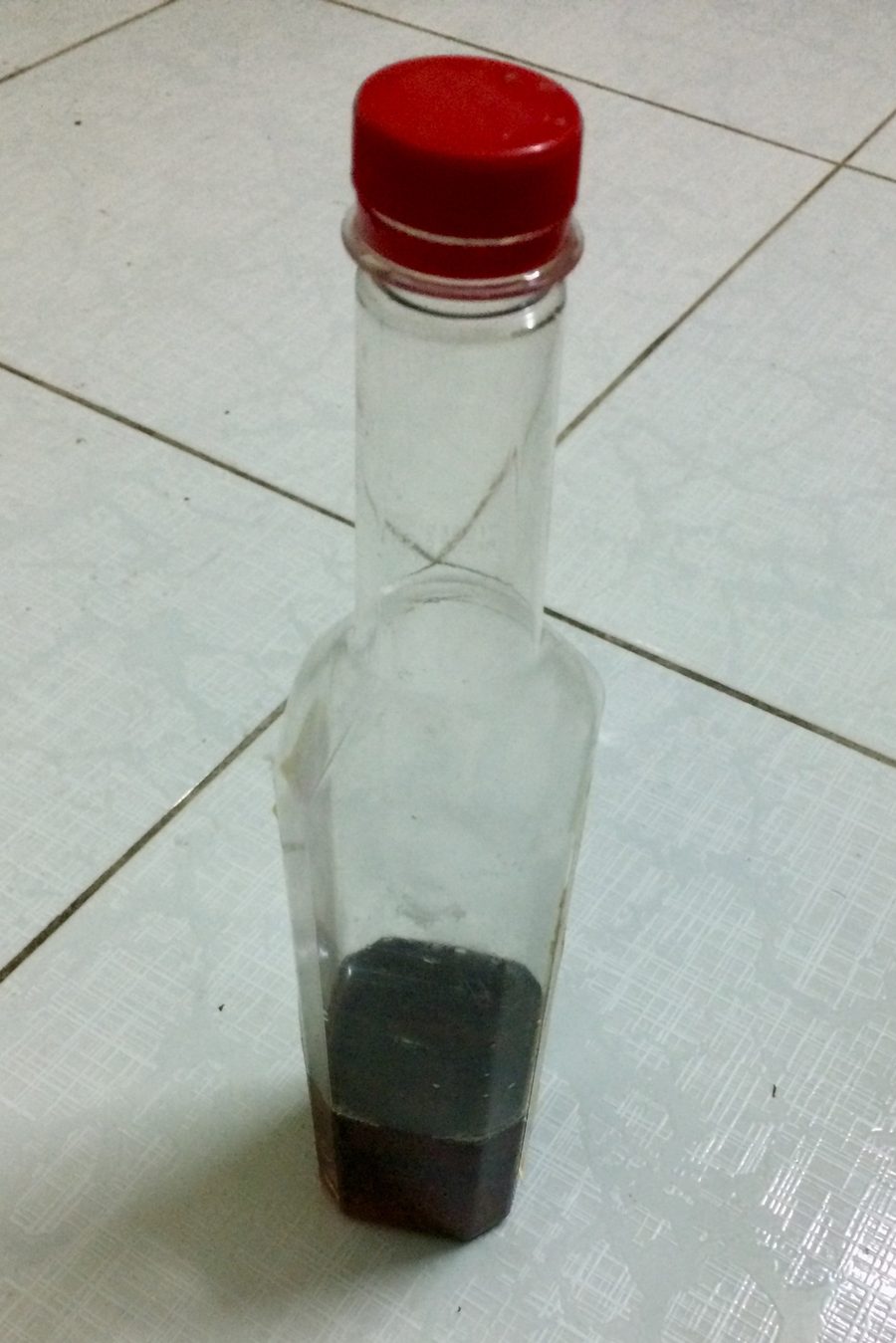 Chai nước mắm Việt Nam